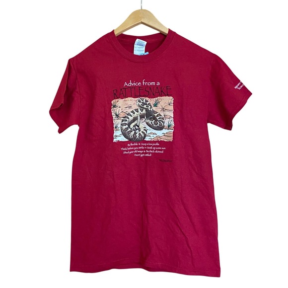 Rattlesnake Saguaro National Park Red Graphic T Shirt Small Cotton Granola Indie